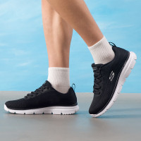斯凯奇(Skechers)8790345-BKW训练缓震舒适透气休闲跑步鞋