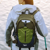 锐步 REEBOK 觅途包户外登山包