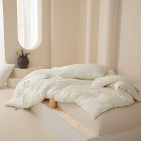 無印良品 被丝绸羊毛 200×230cm 轻奢保暖 1.35m床适用 10斤以上超柔厚暖被