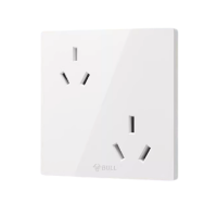 公牛 G32Z233 斜六孔10A 插座面板