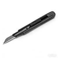 飞兹(fizz)金属外壳小号美工刀/自动锁30度锐角铝合金裁纸壁纸刀/快递刀办公用品学生文具黑色FZ215003