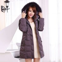 雪驰女中长羽绒服 2013秋冬新品奢华大毛领修身时尚腰带 B-1359