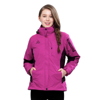 THE FIRST OUTDOOR 美国 冬季新款冲锋衣女三合一两件套防水透气 登山服加厚保暖
