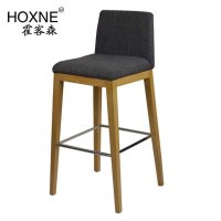 霍客森 北欧风格 时尚 休闲 软垫靠背 酒吧椅 高脚椅