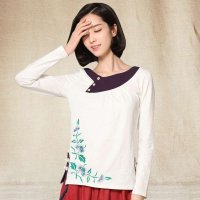 俏艺 2015春夏新款女装 白色手工订钮花朵刺绣长袖修身t恤 1982