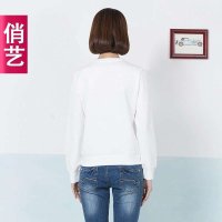 俏艺 2015年秋冬新品 米白简约圆领印花长袖宽松T恤女上衣 3176