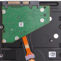 希捷（seagate） ST4000VN008 5900转64M 酷狼4tb网络NAS阵列硬盘4t