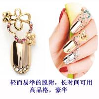 [Avuna]金属镂空三叶草指甲贴M