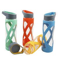 乐扣耐热玻璃水杯510ml 便携防烫带硅胶杯套男女杯子 4色可选玻璃杯LLG931