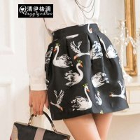 清伊格调 2015春装新款女士甜美学院小天鹅图案高贵百褶裙半身裙 QY1616