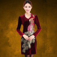 韩缘阁 2015秋冬新款中老年女装凤凰刺绣修身气质金丝绒妈妈装长袖连衣裙 QY2202