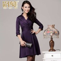 路慕春装新款2014大码女装气质V领收腰修身七分袖OL大摆连衣裙