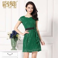 路慕 2014夏季新款 时尚女装 绿色 修身短袖连衣裙