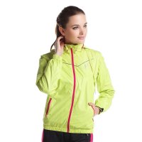 力为/leevy女款带帽运动夹克风衣运动服外套WA106011