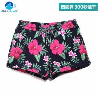 盖浪 四面弹沙滩裤女速干修身弹力运动短裤 海边度假漂流女休闲裤