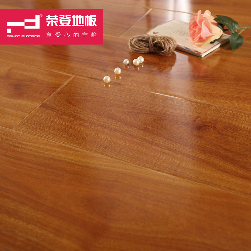 荣登仿实木强化地板 复合木地板12mm 天空系列 钢琴亮面耐磨防水 进口西班牙拉米花色