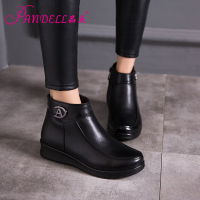 品点新款真皮保暖羊绒混纺厚绒女靴平底防滑舒适妈妈鞋中老年时尚女鞋