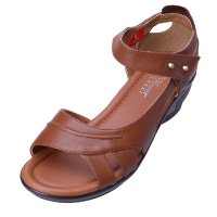 专柜正品上海花牌 中老年凉鞋 坡跟真牛皮露趾舒适妈妈女凉鞋B0005