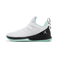 AIR JORDAN ULTRA FLY 2 巴特勒 男子低帮缓震实战篮球鞋AH8110-114