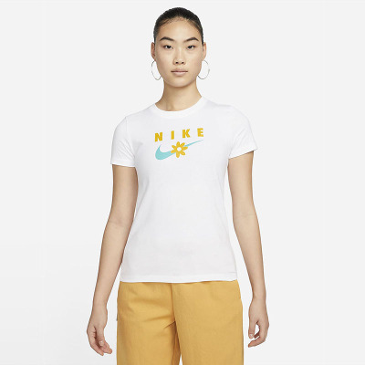 Nike耐克女装2022春新款运动休闲印花透气短袖T恤 DN5859-100