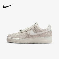 耐克(NIKE)女子AIRFORCE1空军一号休闲鞋 FV6519-001