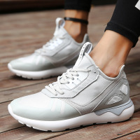 春款学生休闲板鞋时尚潮流男鞋简约百搭透气厚底舒适男鞋