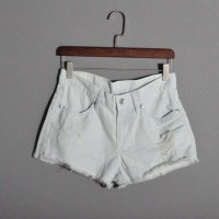 女装新款水洗磨渐色破洞女装休闲百搭款短裤热裤