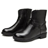 女靴马丁靴真皮短筒平跟平底舒适圆头拉链纯色秋冬复古女鞋
