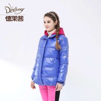 德莱茜孕妇秋冬装上衣加厚外套孕妇女羽绒服撞色帽羽绒衣