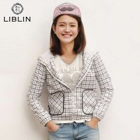 A24462莉家 秋装新品 休闲小细格双插袋带帽外套