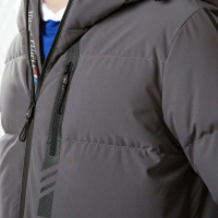 波司登BOSIDENG男士冬季常规款欧美街头连帽个男装中长款羽绒服男B70142005