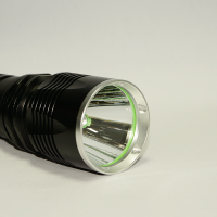 SupFire神火F11强光手电筒CREE XML2 U2 10瓦LED 兼容18650或者26650电池