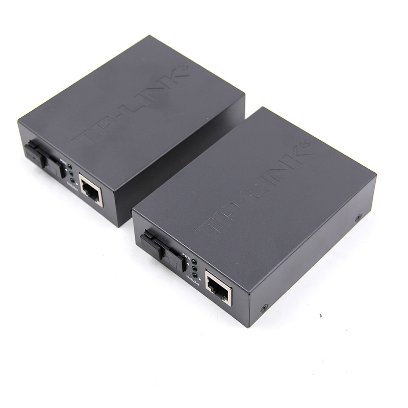 百兆单模单纤光纤收发器标准sc接口光电转换器模块监控传输20千米 fc