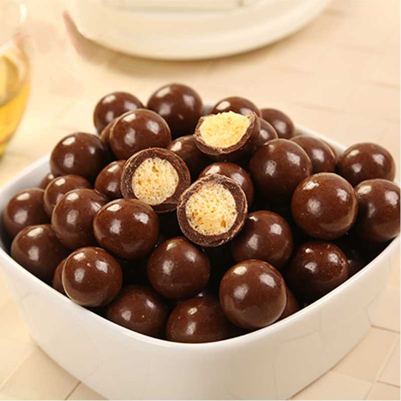 金丝猴麦丽素夹心巧克力豆牛奶巧克力休闲零食80g10袋