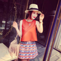 X.Yfuns桔色上衣+混色包臀裙