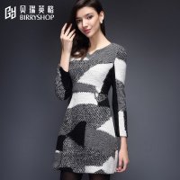 贝瑞英格2015秋冬新品桃心领长袖针织几何显瘦A字裙毛呢连衣裙