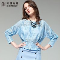 贝瑞英格小衫女春2016新款女装网格打底衫一字领上衣方格蕾丝衫女