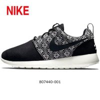 NIKE耐克2015冬新款男Roshe Run休闲鞋复古运动跑步鞋 807440-001-TM