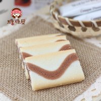 【糖糖屋】日本进口零食 休闲零食 三立巧克力夹心薄酥饼干107g