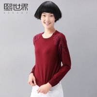 熙世界2015年冬装新款圆领花边绣花大码纯色长袖毛针织衫184LW144