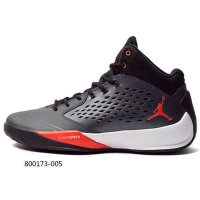 NIKE耐克2016春新款男JORDAN气垫实战篮球鞋 800173-005