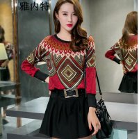 雅内特2015秋装新款几何图案柳钉烫钻羊绒打底衫