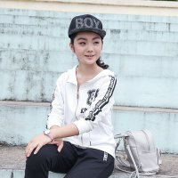 新款女装长袖连帽运动套装女BR203068#841