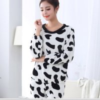 韩版女睡衣春秋季时尚法兰绒休闲家居服可爱奶牛女装套装