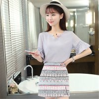 2016新款韩版气质优雅珍珠花朵别针短袖雪纺衫