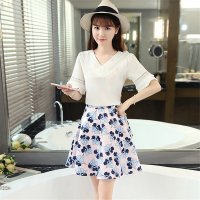 2016韩版V领蕾丝拼接荷叶袖上衣 印花短裙套装两件套女