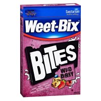 Weet-Bix 野莓味-果肉系列 即食谷物营养早餐燕麦片 500g