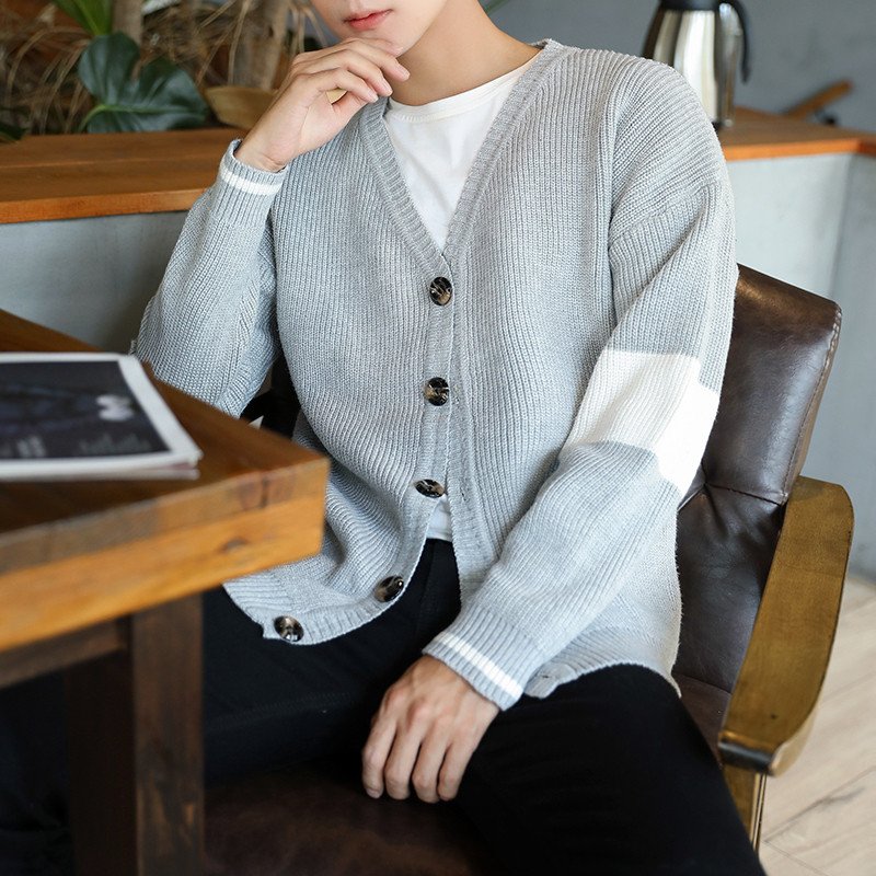 针织衫男士开衫韩版V领毛衣小外套秋冬装潮男装外穿线衫