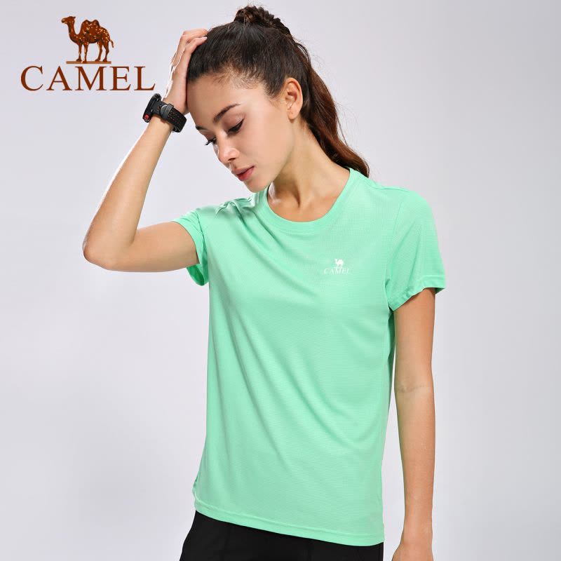 CAMEL骆驼户外 夏季新款情侣休闲圆领健身运动速干短袖T恤 A7S1U7209，浅绿，女款 L图片