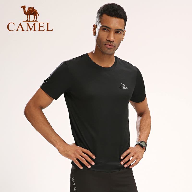 CAMEL骆驼户外 夏季新款情侣休闲圆领健身运动速干短袖T恤 A7S2U7211，黑色，男款 XL图片